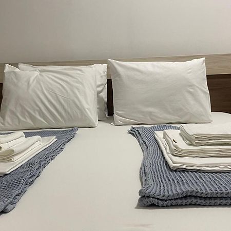 West Side Apartment Ohri Dış mekan fotoğraf
